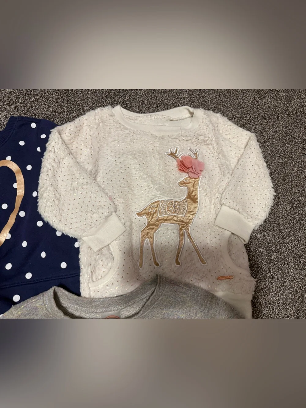 18-24 month 2t girls sweatshirts Minnie deer fleece gum ball